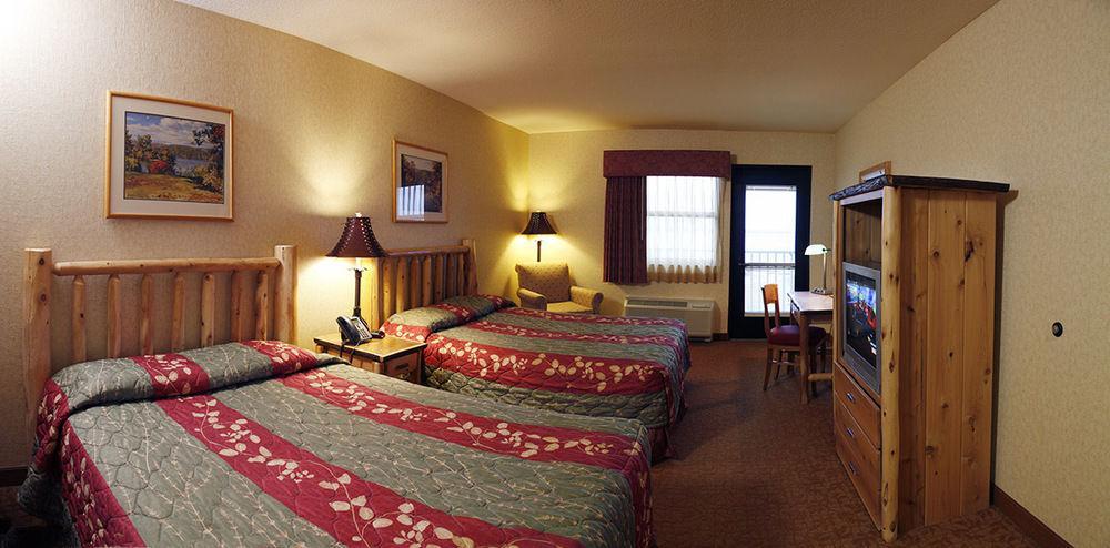 Kewadin St. Ignace Hotel Evergreen Shores Exterior foto